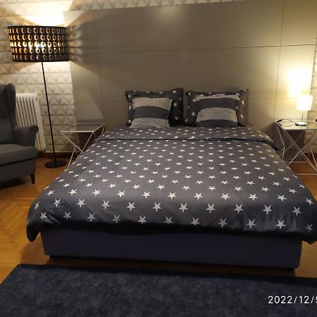 Plaka'S Flat-Near Syntagma Metro Station Apartment Athens Ngoại thất bức ảnh