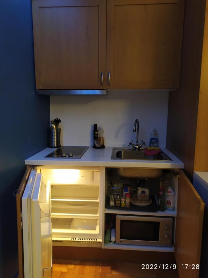 Plaka'S Flat-Near Syntagma Metro Station Apartment Athens Ngoại thất bức ảnh