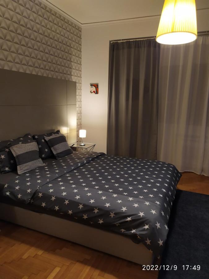 Plaka'S Flat-Near Syntagma Metro Station Apartment Athens Ngoại thất bức ảnh
